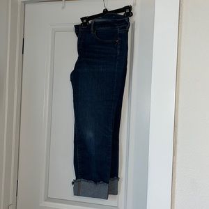 Petite Curvy Loft Cropped Jeans